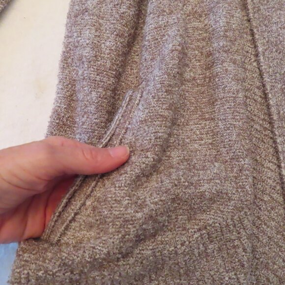 Barefoot Dreams CozyChic Lite Cardigan Sweater Women's Medium Soft Comfy Autumn - Picture 4 of 12